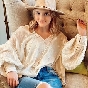 FREE PEOPLE WHITE FLOWY BLOUSE